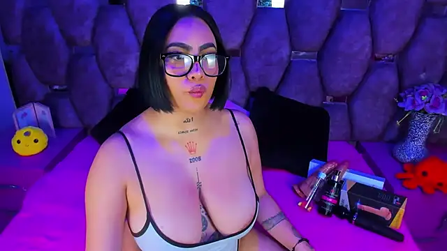 nikky latin online show from 15, 10, 2025