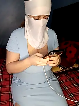 Snapshot of Lamia_Queen_ chatting on 26, 11, 2025 Lamia Queen online show from 26, 11, 2025