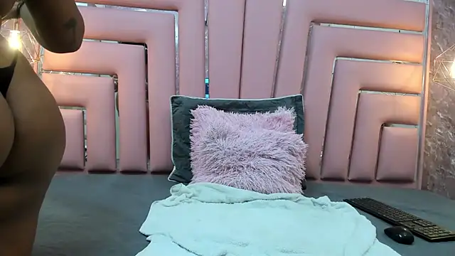 Snapshot of ALYANNA_HOT_ chatting on 12, 2, 2026 ALYANNA HOT online show from 12, 2, 2026