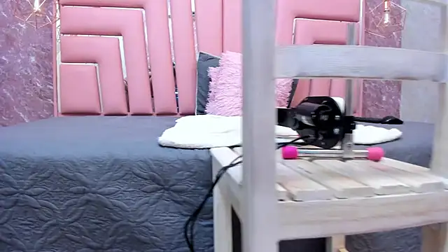 Snapshot of ALYANNA_HOT_ chatting on 21, 2, 2026 ALYANNA HOT online show from 21, 2, 2026