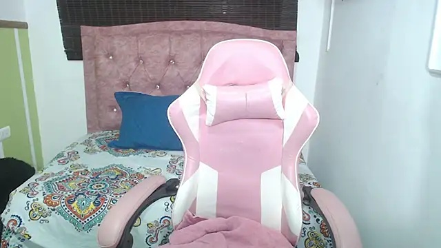 maira tf online show from 10, 6, 2026
