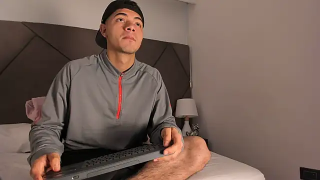 andrew colleman online show from 13, 10, 2025