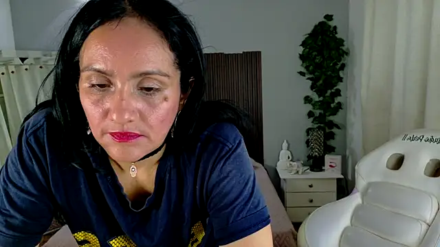 kataleya 29 online show from 10, 11, 2025