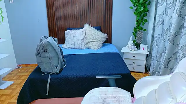 kataleya 29 online show from 11, 4, 2026