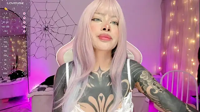 AlinaLukyanova online show from 27, 11, 2025