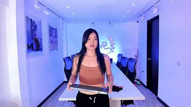 AbbyBeck online show from 19, 6, 2026