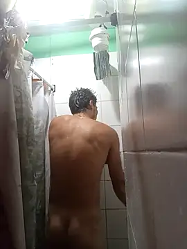 Snapshot of alexandercruz chatting on 1, 3, 2026 alexandercruz online show from 1, 3, 2026