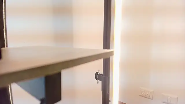 zarah andrew   online show from 29, 9, 2025