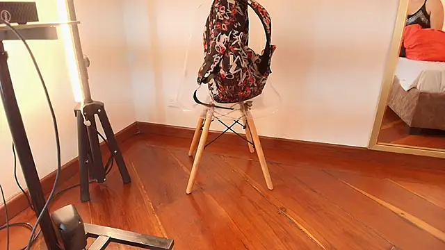 zarah andrew   online show from 4, 10, 2025