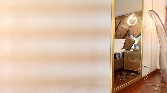 zarah andrew   online show from 12, 9, 2025