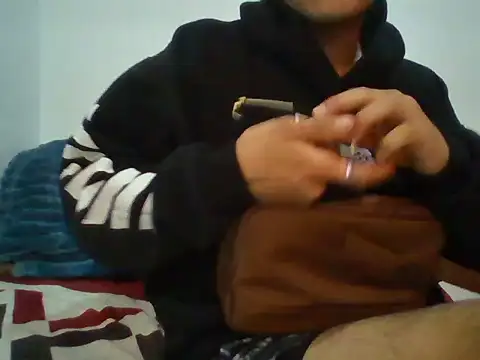 Barrx0018 online show from 18, 12, 2025