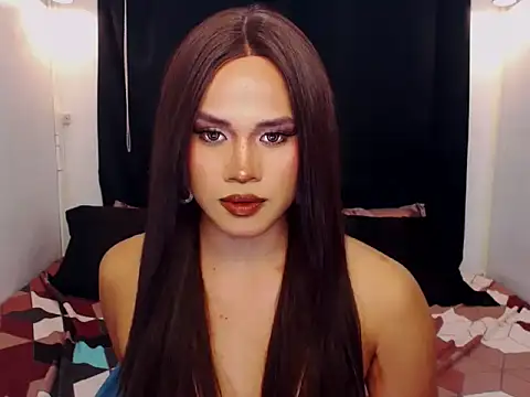 YllanaAltheaXxX online show from 18, 1, 2026