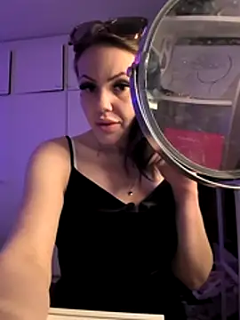 SwedishBaabe online show from 3, 5, 2026