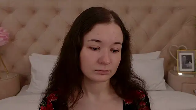 NancyJonson online show from 25, 10, 2025