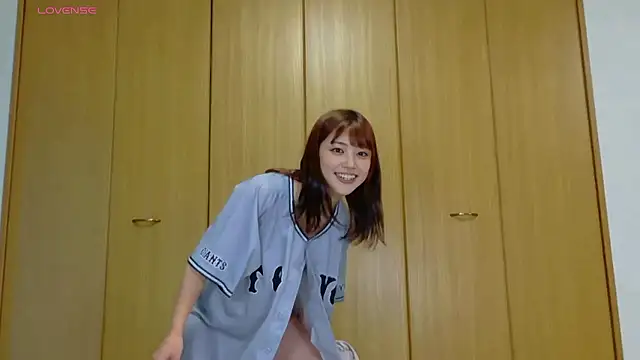 rikachan perfect online show from 18, 3, 2026