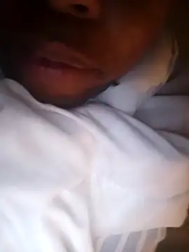 Snapshot of Anathi2 chatting on 8, 11, 2025 Anathi2 online show from 8, 11, 2025