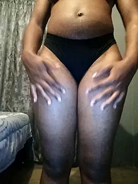 Snapshot of Anathi2 chatting on 13, 11, 2025 Anathi2 online show from 13, 11, 2025