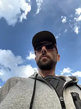 thejohnryancollection online show from 22, 10, 2025