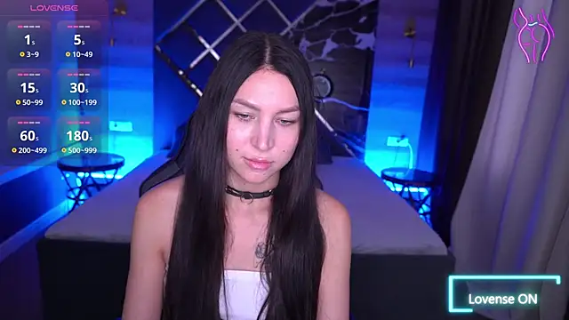 EliseVelour online show from 11, 11, 2025