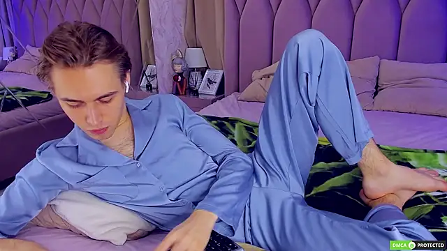 WilliamDyson online show from 15, 11, 2025