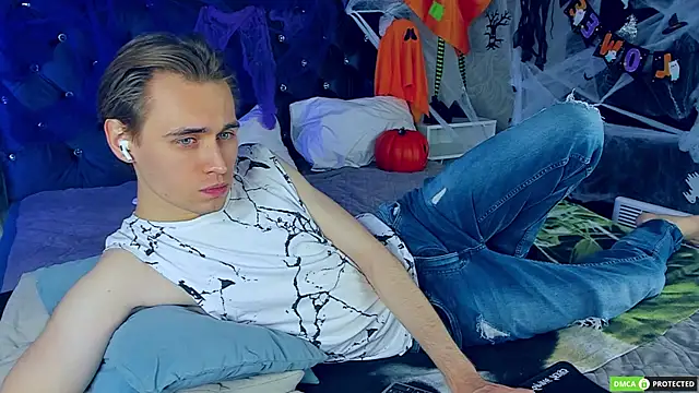 WilliamDyson online show from 19, 10, 2025