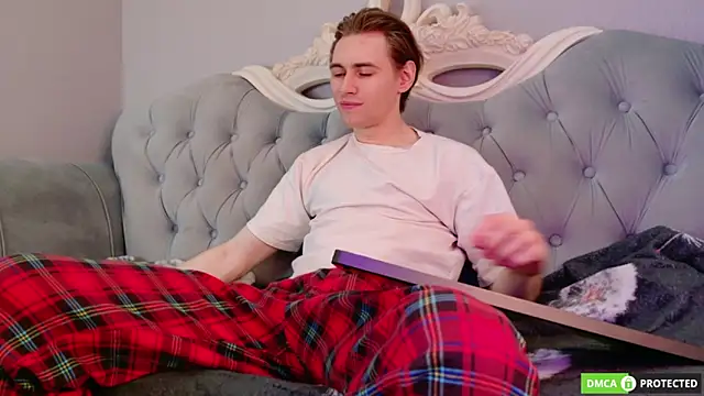 WilliamDyson online show from 8, 4, 2026