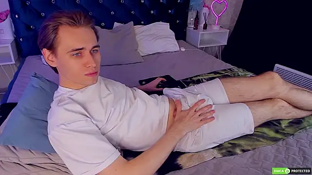 WilliamDyson online show from 4, 10, 2025