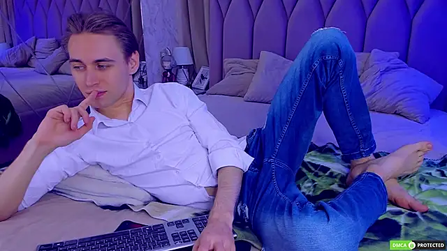 WilliamDyson online show from 13, 10, 2025