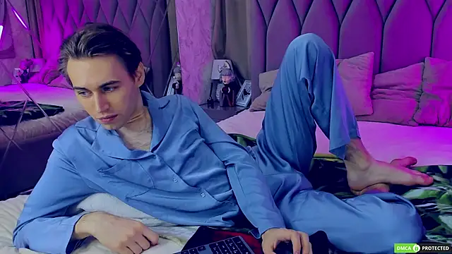 WilliamDyson online show from 8, 11, 2025