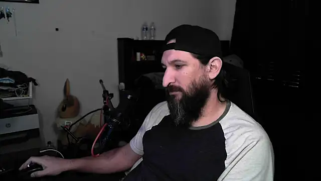 DevilPup75  online show from 15, 5, 2026