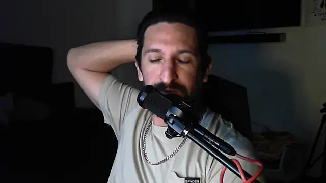 DevilPup75  online show from 8, 9, 2025