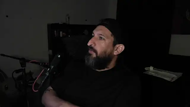 DevilPup75  online show from 24, 6, 2026