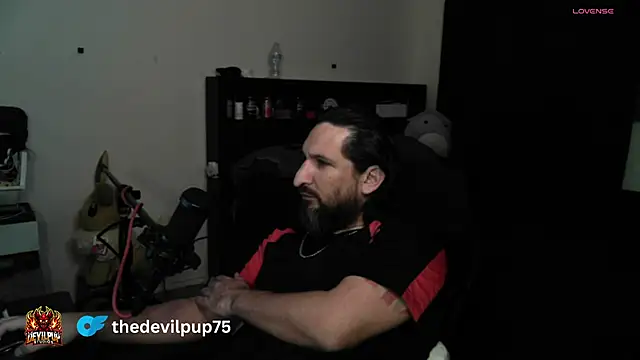 DevilPup75  online show from 25, 5, 2026