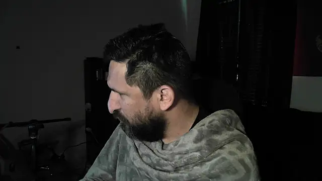 DevilPup75  online show from 24, 6, 2026
