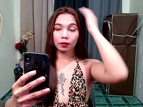 Urslut zamara online show from 25, 9, 2025