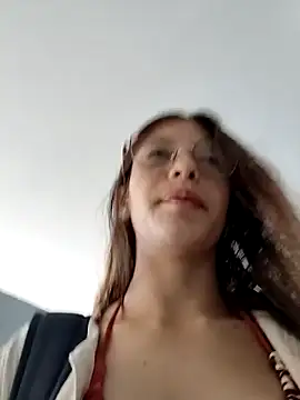 Tiiana online show from 18, 12, 2025