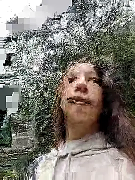 Snapshot of Tiiana chatting on 27, 11, 2025 Tiiana online show from 27, 11, 2025