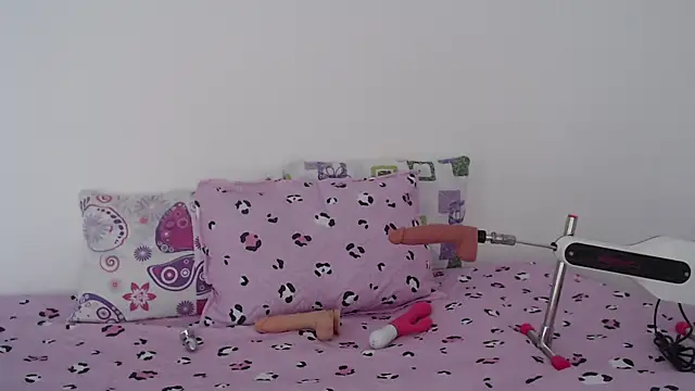 Tiiana online show from 14, 4, 2026