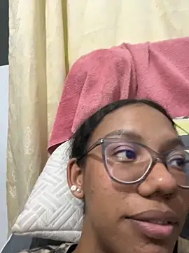 Valen1800 online show from 15, 9, 2025