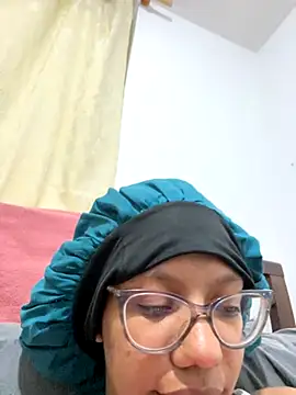 Valen1800 online show from 3, 10, 2025