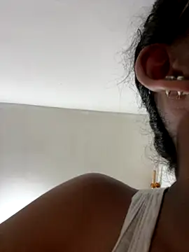 Valen1800 online show from 9, 11, 2025