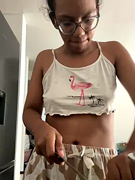 Valen1800 online show from 5, 11, 2025