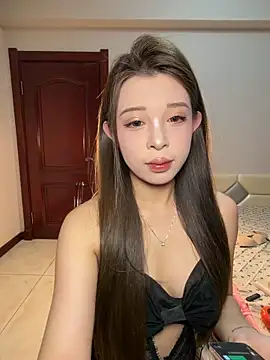 tuanzi125216 online show from 9, 11, 2025