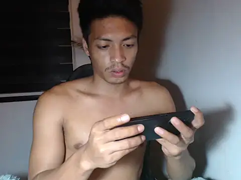 Asian gregor online show from 11, 11, 2025