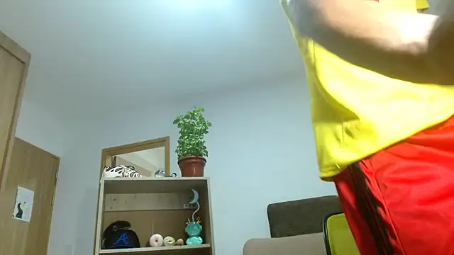 skinny23cm online show from 26, 9, 2025