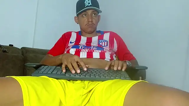 skinny23cm online show from 26, 3, 2026