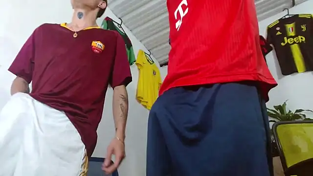 Snapshot of skinny23cm chatting on 18, 2, 2026 skinny23cm online show from 18, 2, 2026