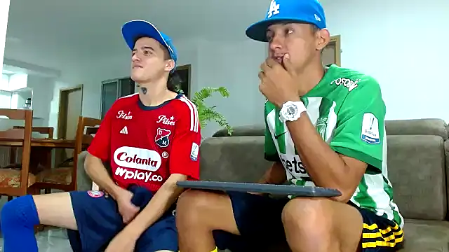 skinny23cm online show from 7, 3, 2025