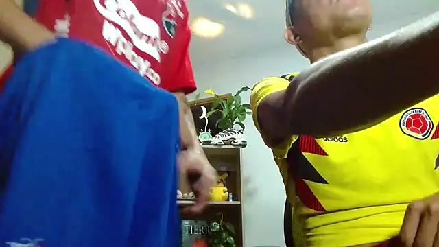 skinny23cm online show from 11, 11, 2025