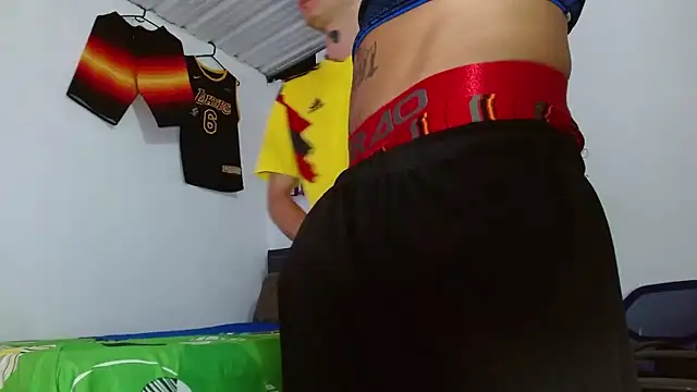 skinny23cm online show from 8, 1, 2026